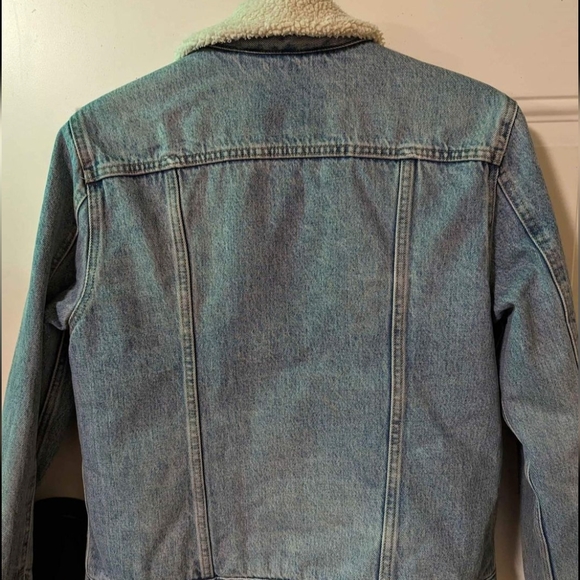 Levi's Original Sherpa Jacket - Picture 5 of 5